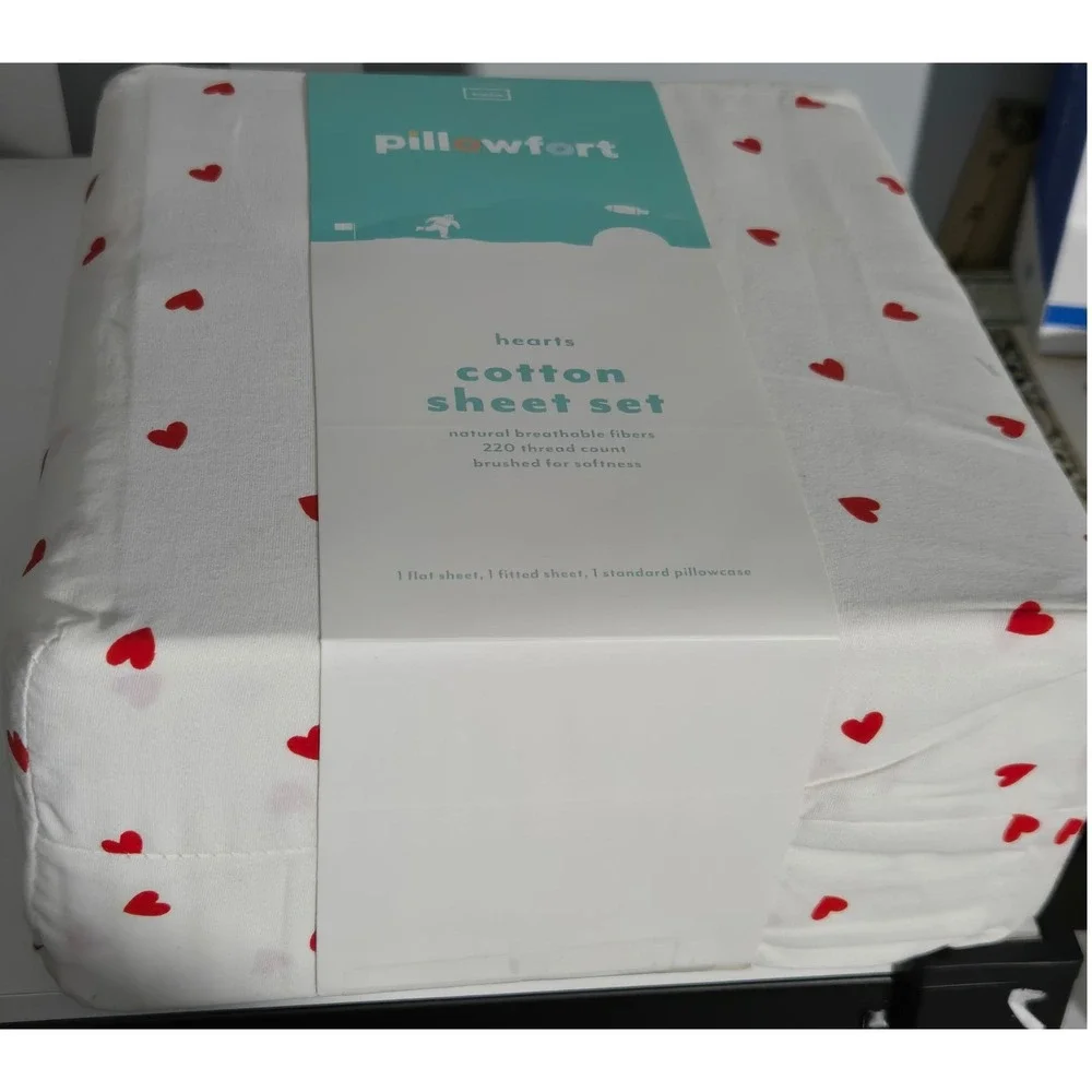 Pillowfort Twin Cotton Sheet Set Red Hearts White 220 Thread Count 3 Piece New